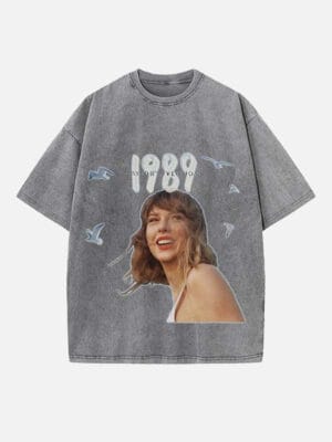 Taylor Swift Print Round Neck T-shirt - Image 2